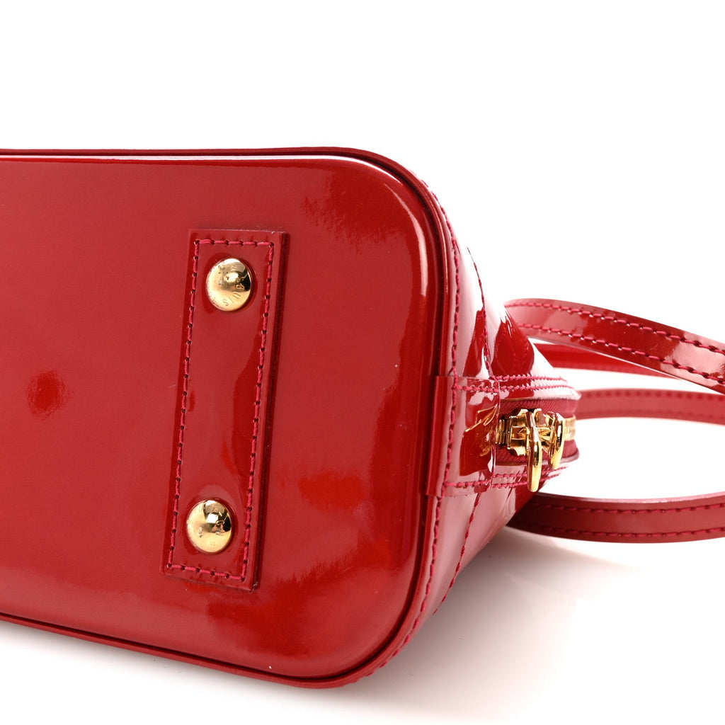 Louis Vuitton Vernis Alma BB Pomme D'Amour