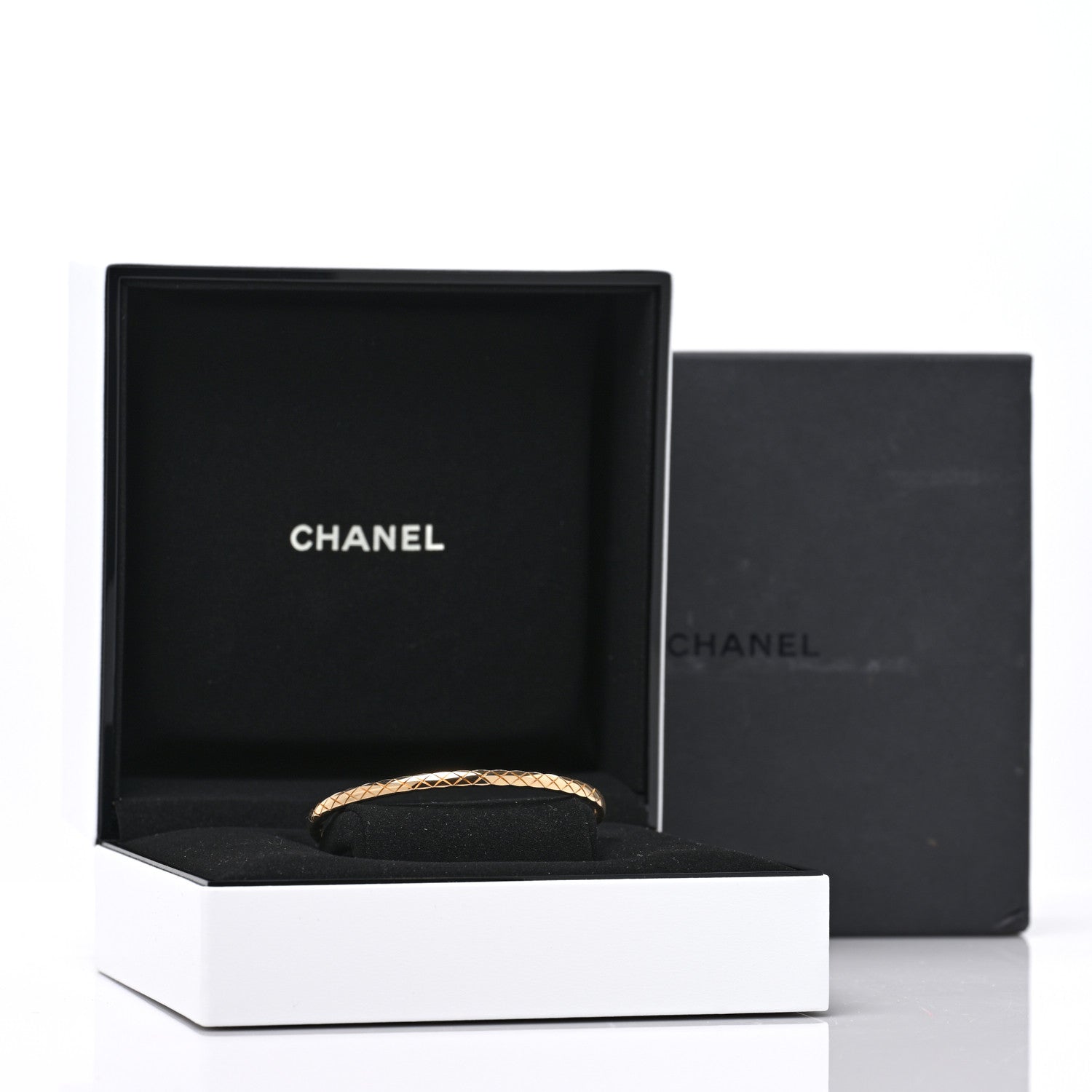 18K Yellow Gold Mini Coco Crush Bangle Bracelet L