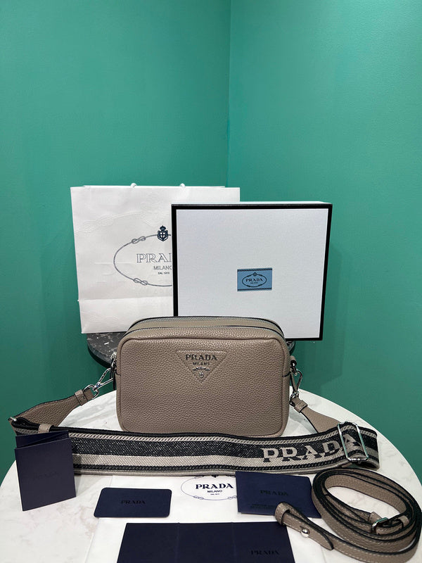 Prada Bags - 3567