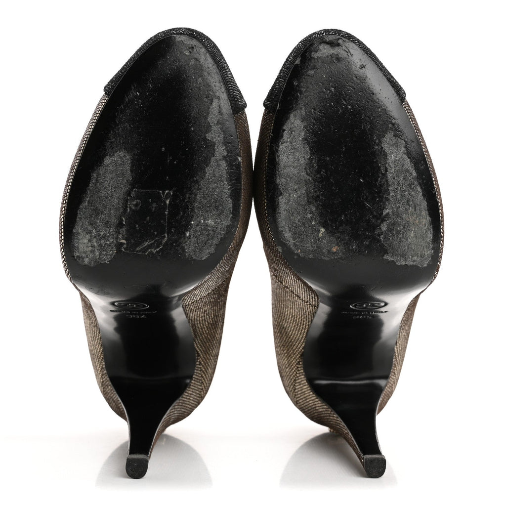Chanel Textured Suede Cap Toe CC Pumps 38.5 Light Gold Black