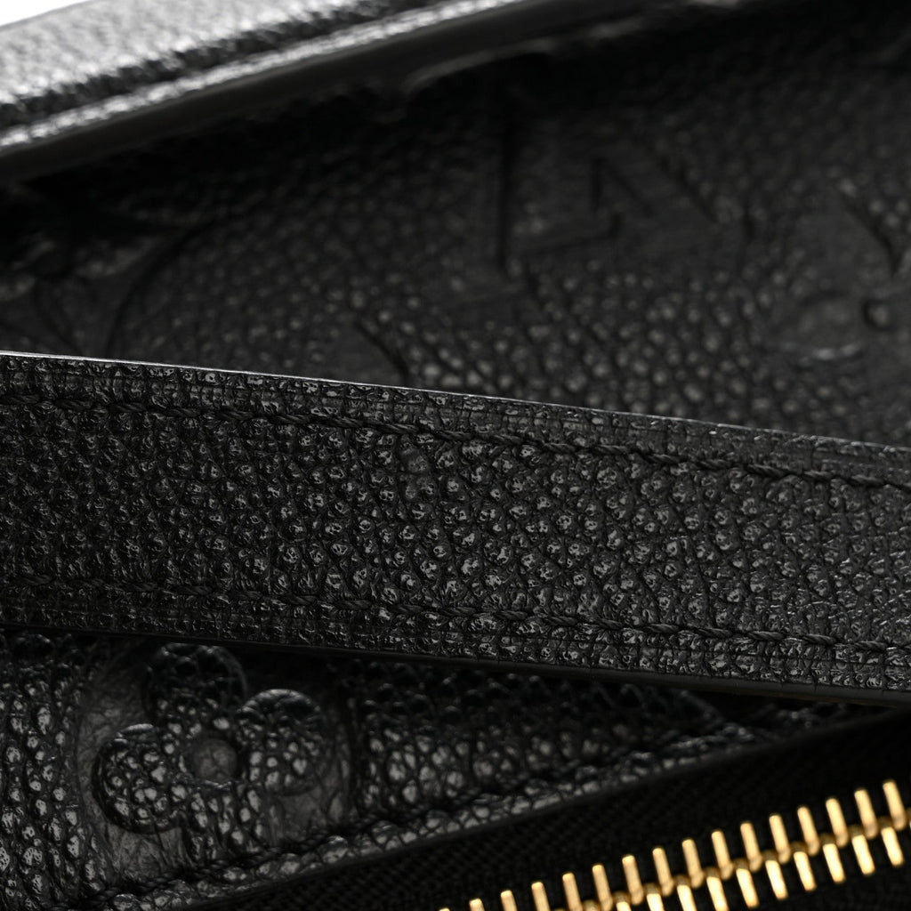 Louis Vuitton Empreinte Pochette Metis Black