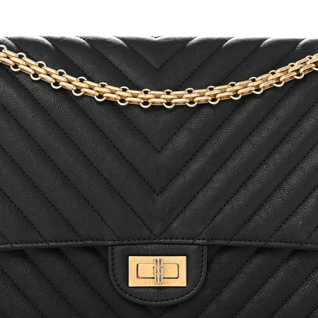 Chanel Crumpled Calfskin Chevron Quilted 2.55 Reissue 226 Black