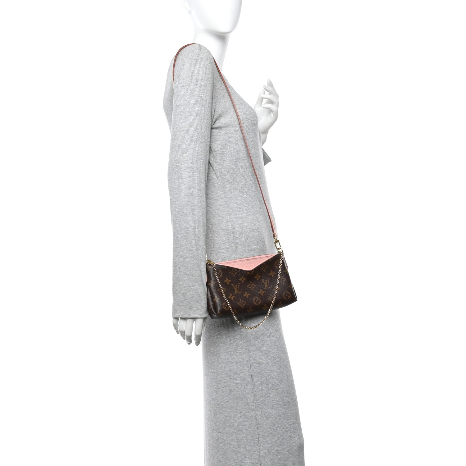 Louis Vuitton Monogram Pallas Clutch Rose Poudre