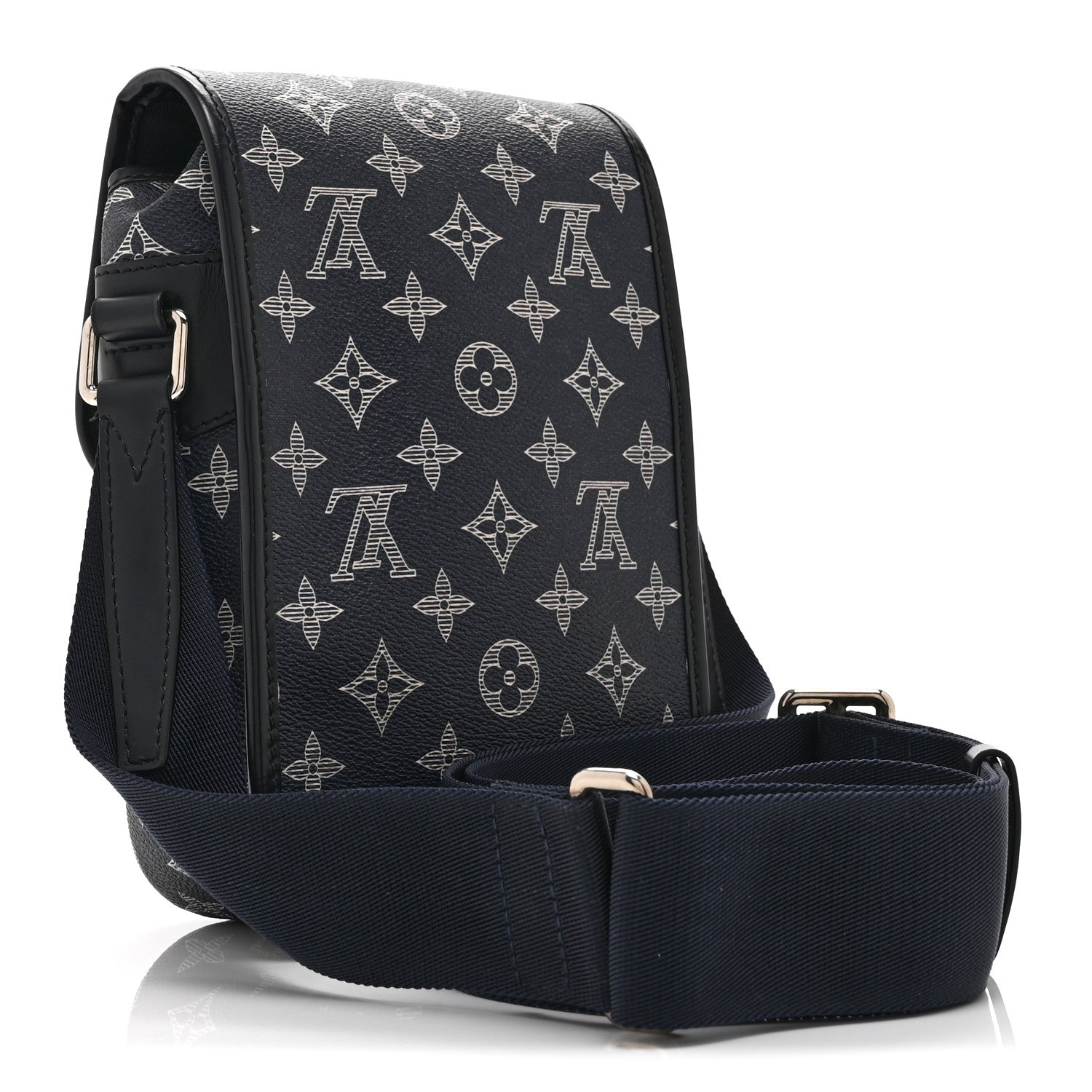 Louis Vuitton Savane Monogram Elephant Chapman Messenger BB Encre