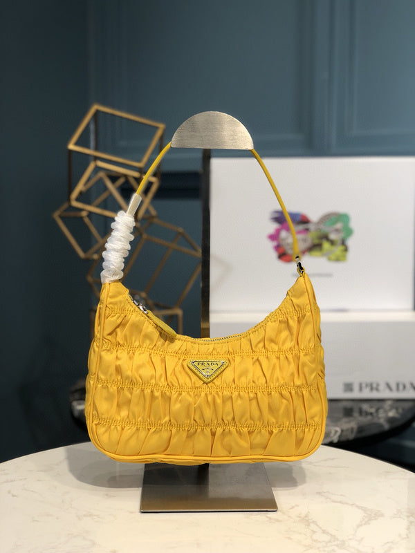 Prada Bags - 7390