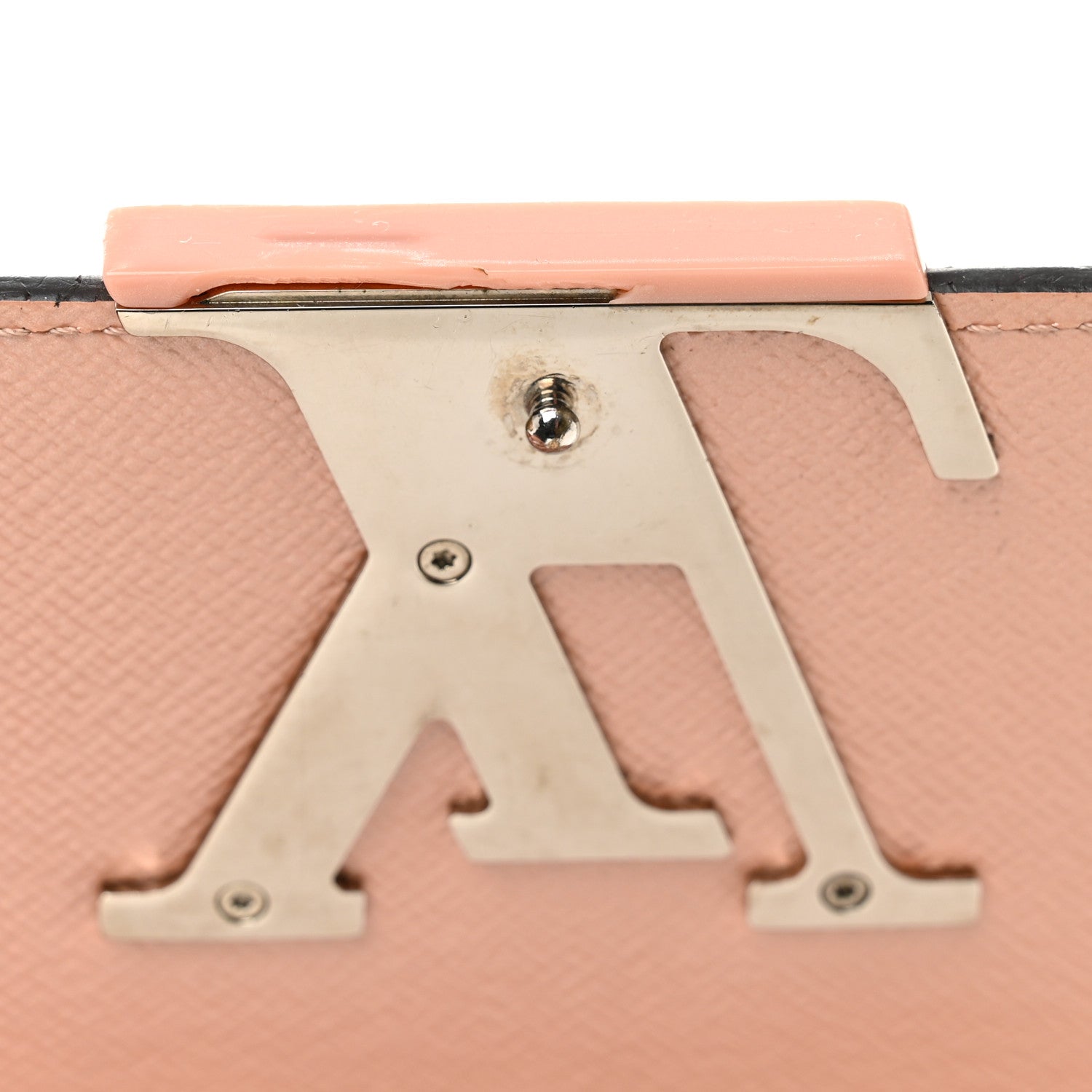 Louis Vuitton Epi Louise Wallet Rose Nacre