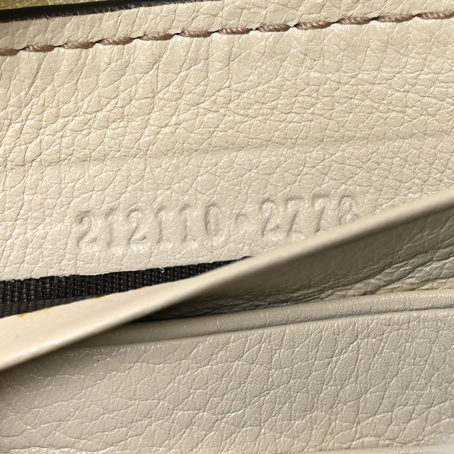 Gucci Guccissima GG Pierce Zip Around Wallet White