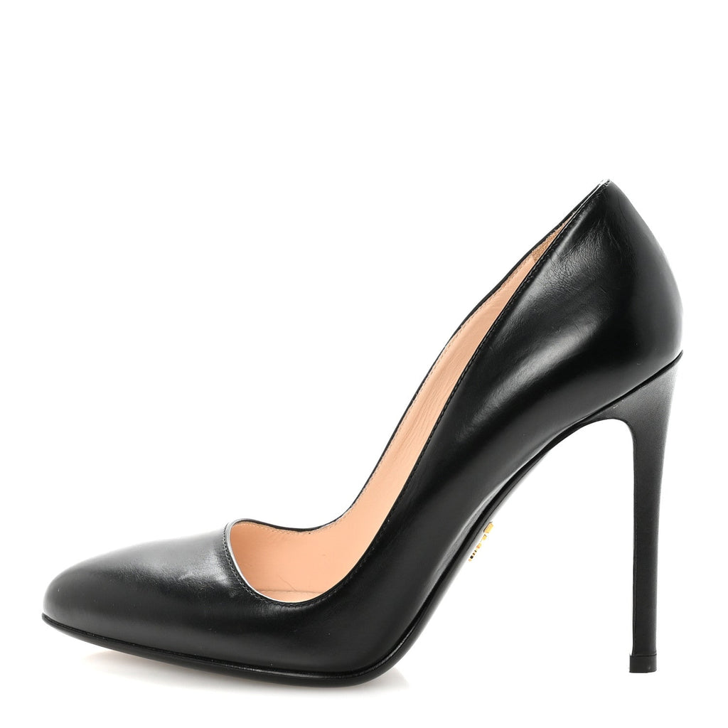 Prada Vitello Pumps 36 Black