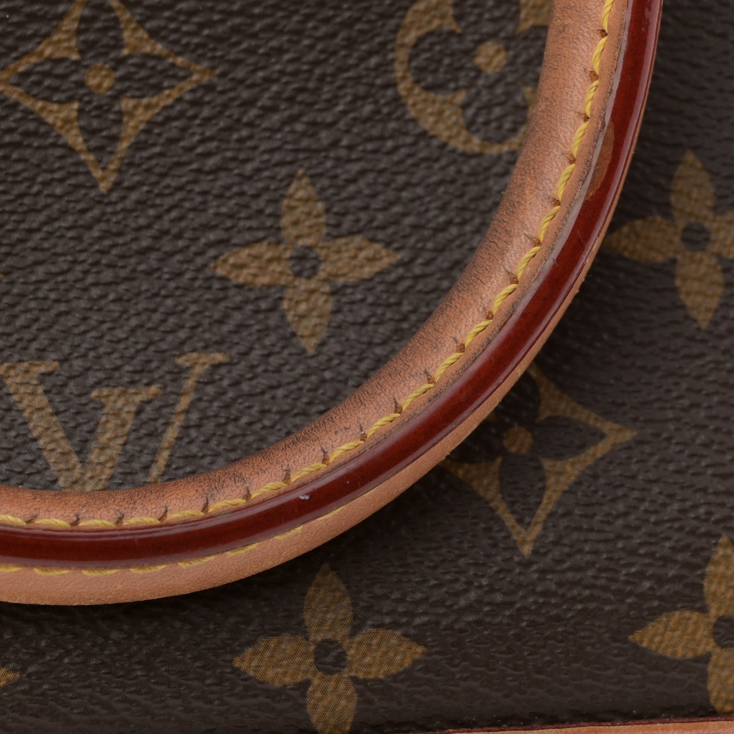 Louis Vuitton Monogram Alma BB