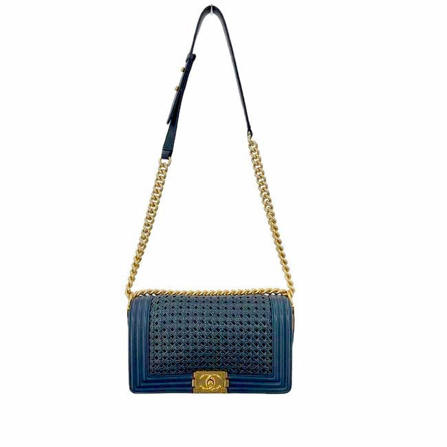 CHANEL WOVEN LEATHER MEDIUM BOY FLAP BAG