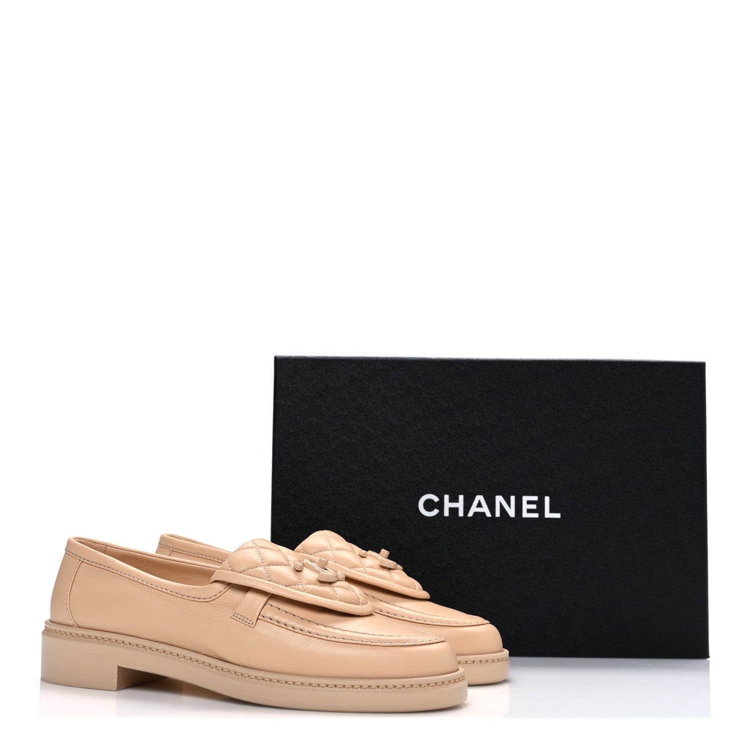 Lambskin Quilted CC Turnlock Moccasins 37 Beige