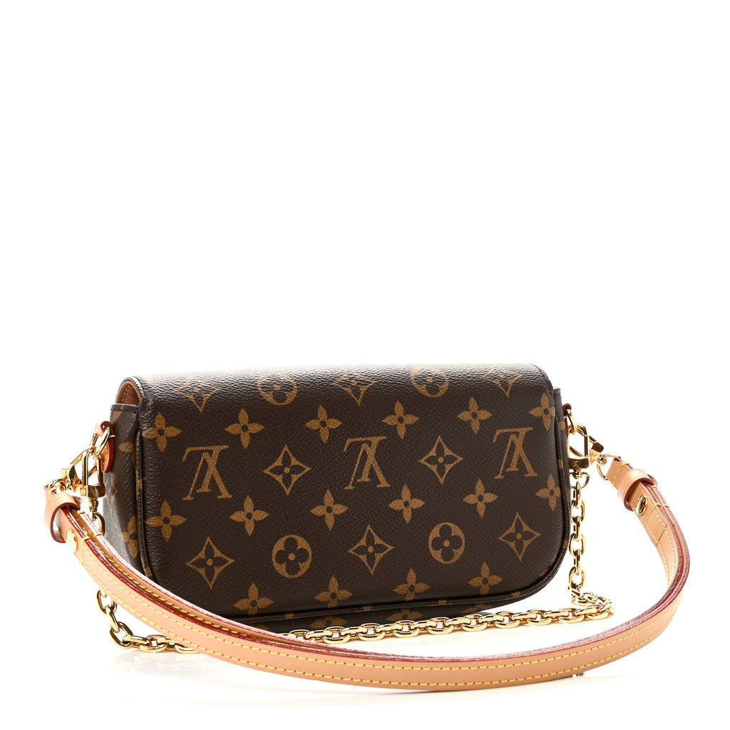 Louis Vuitton Monogram Ivy Wallet On Chain