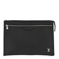 Louis Vuitton Taiga Pochette 24 Heures Black