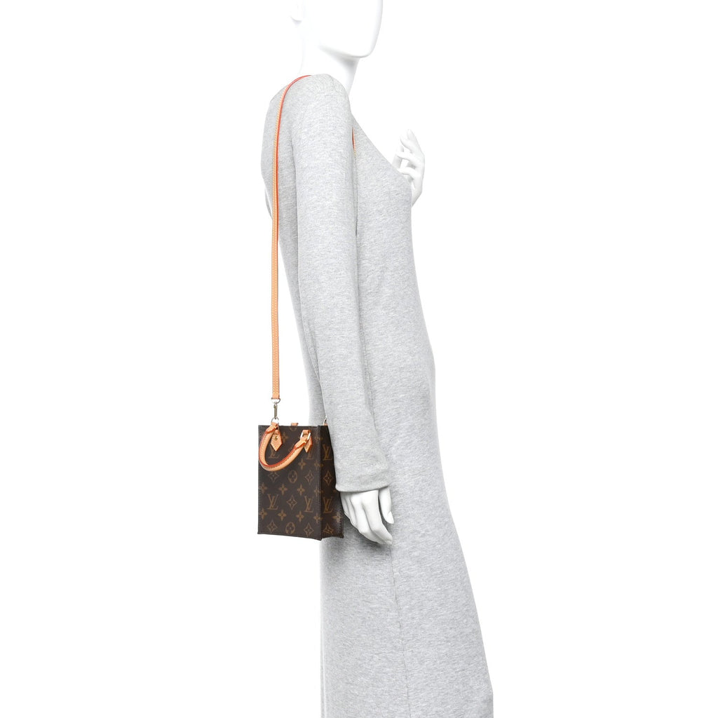 Louis Vuitton Monogram Petit Sac Plat