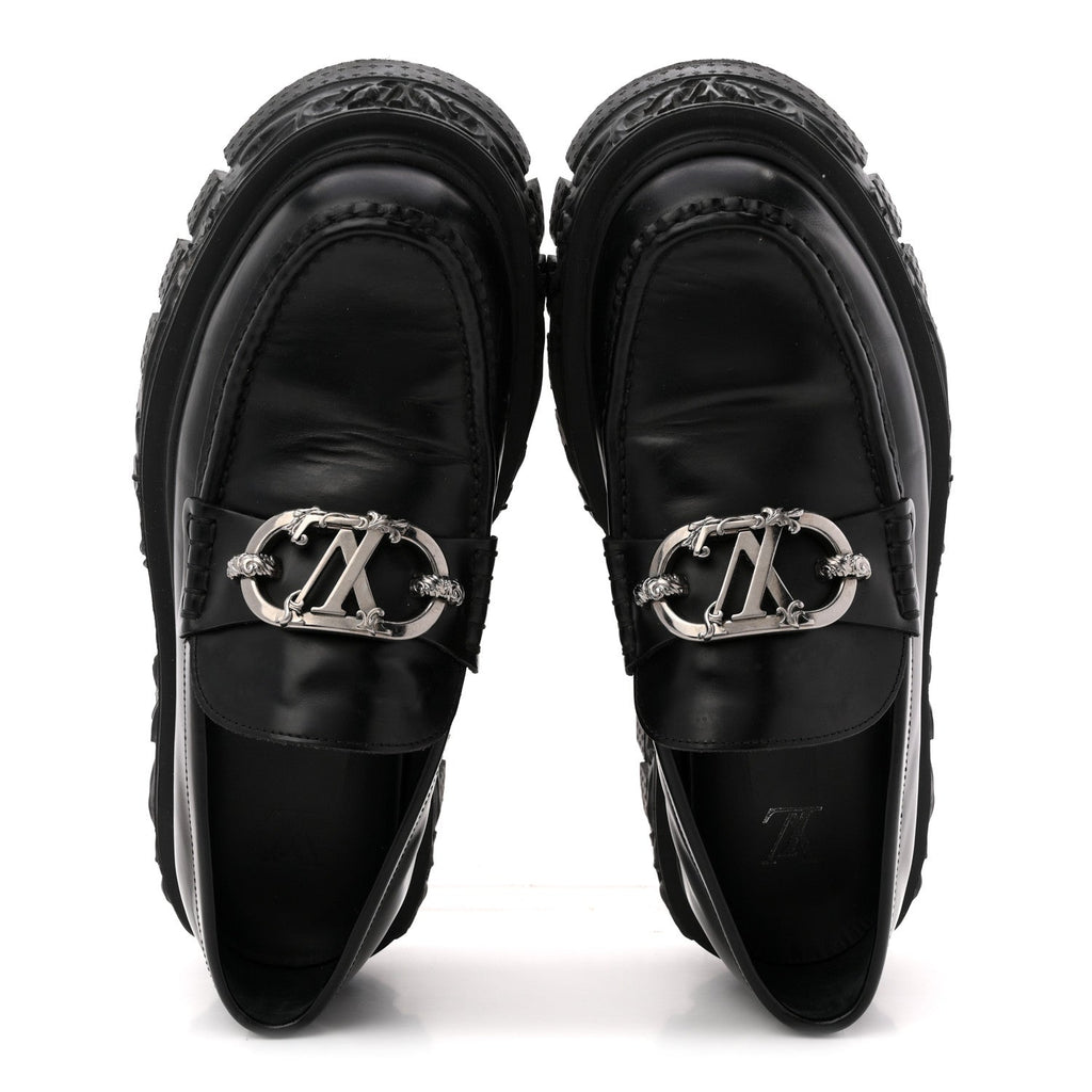 Louis Vuitton Calfskin Baroque Mens LV Loafers 8 Black