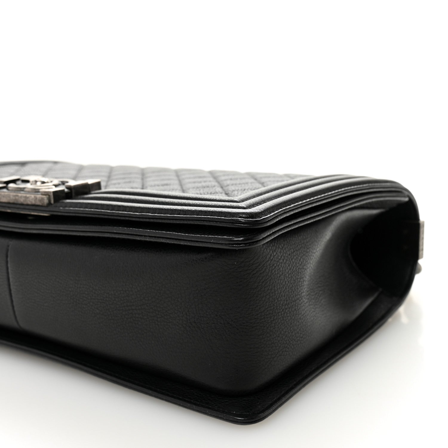 Chanel Grained Calfskin Quilted New Medium Boy Flap Black