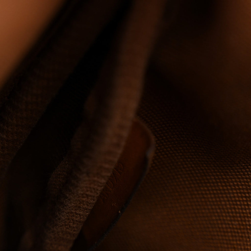 Louis Vuitton Monogram Saumur 30