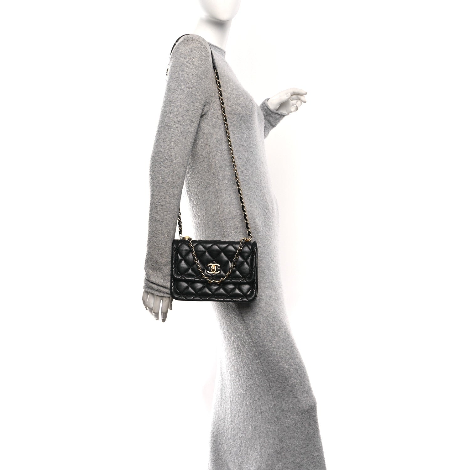 Chanel Shiny Lambskin Flap Clutch With Chain Black