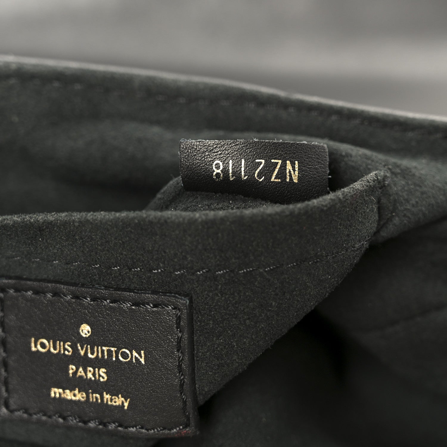 Louis Vuitton Calfskin New Wave Chain PM Black