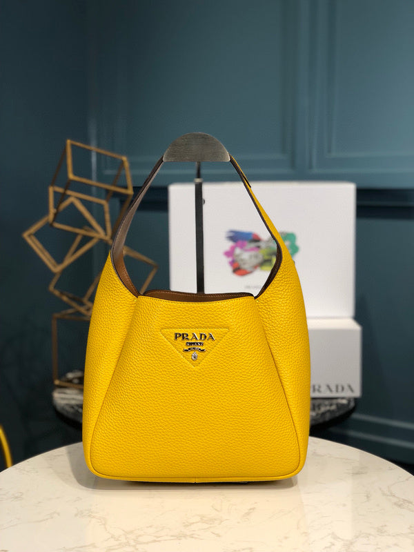 Prada Bags - 1304