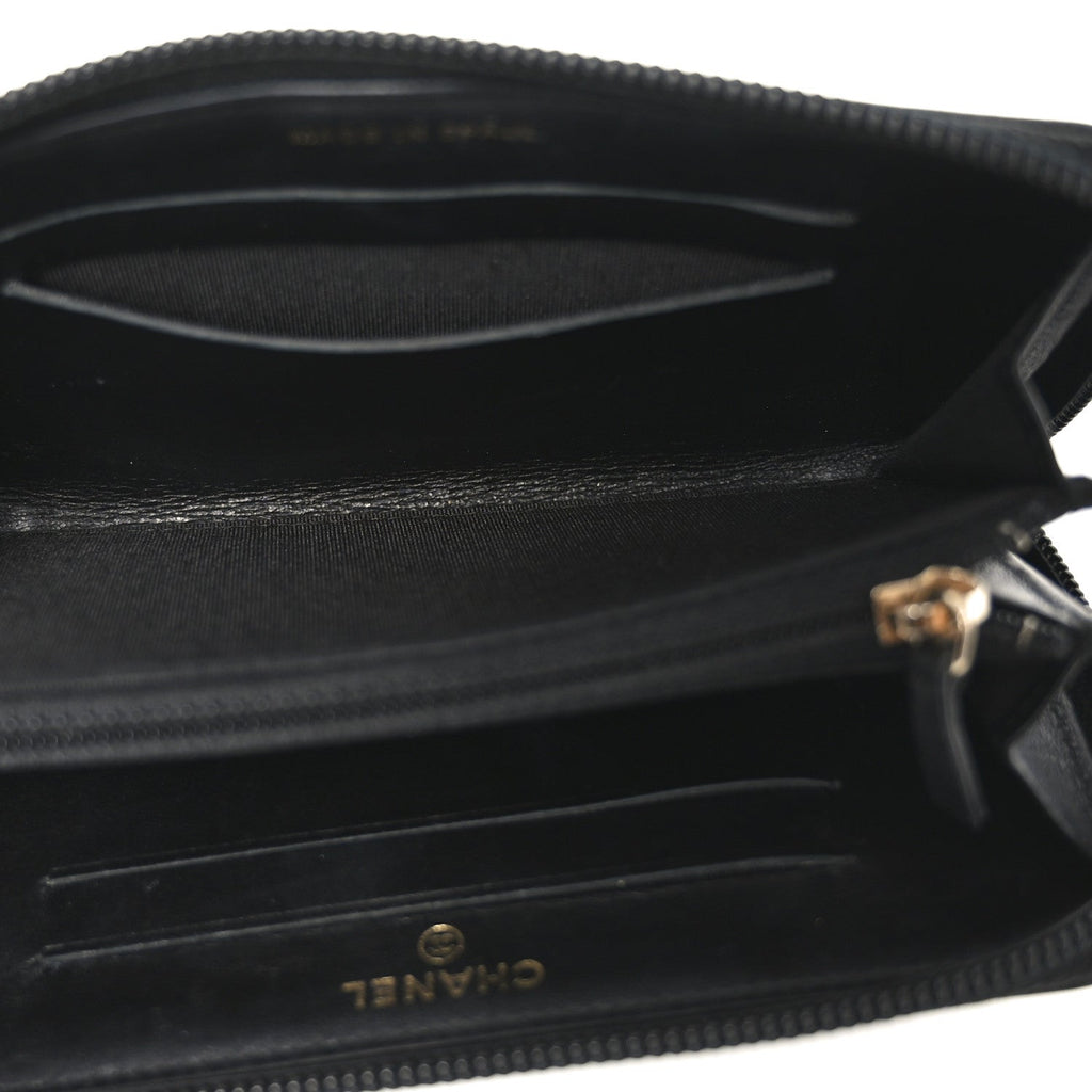 Caviar Quilted Small Boy Zip Around Wallet Black