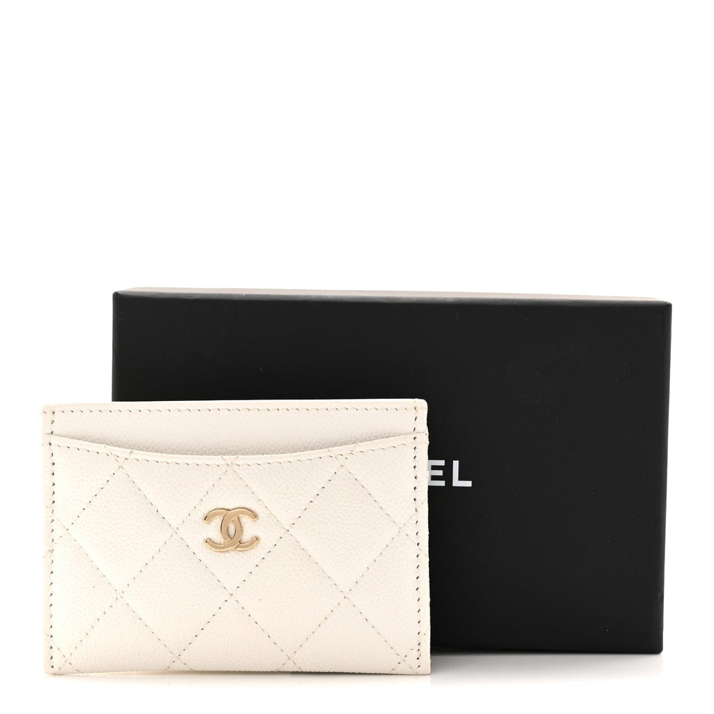 Caviar Quilted Card Holder White