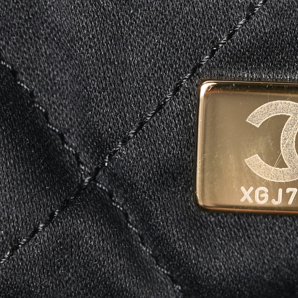 Chanel Shiny Calfskin Quilted Small Chanel 22 Black