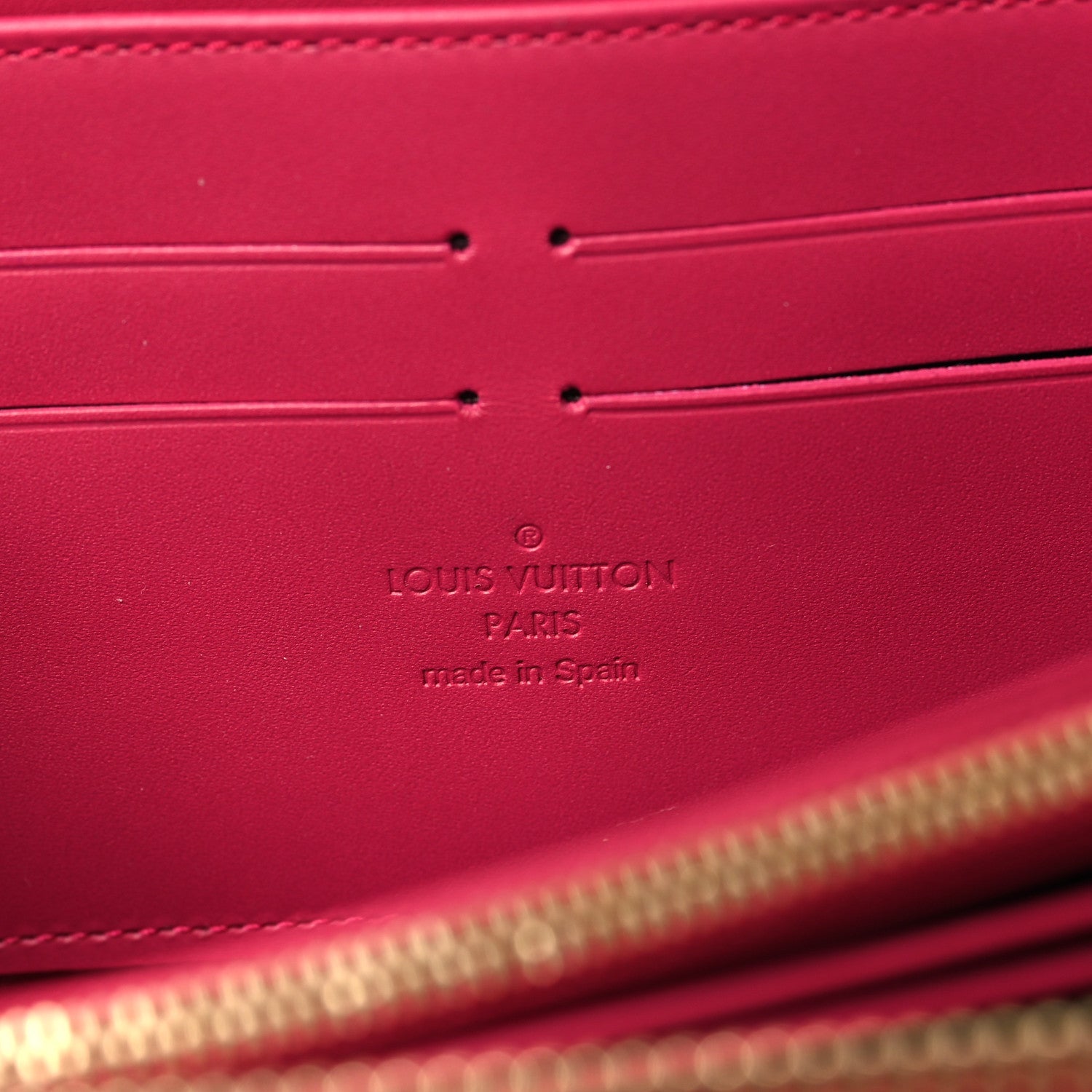 Louis Vuitton Vernis Zippy Wallet Fuchsia
