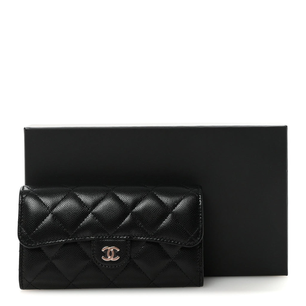 Caviar Quilted Medium Gusset Flap Wallet Black