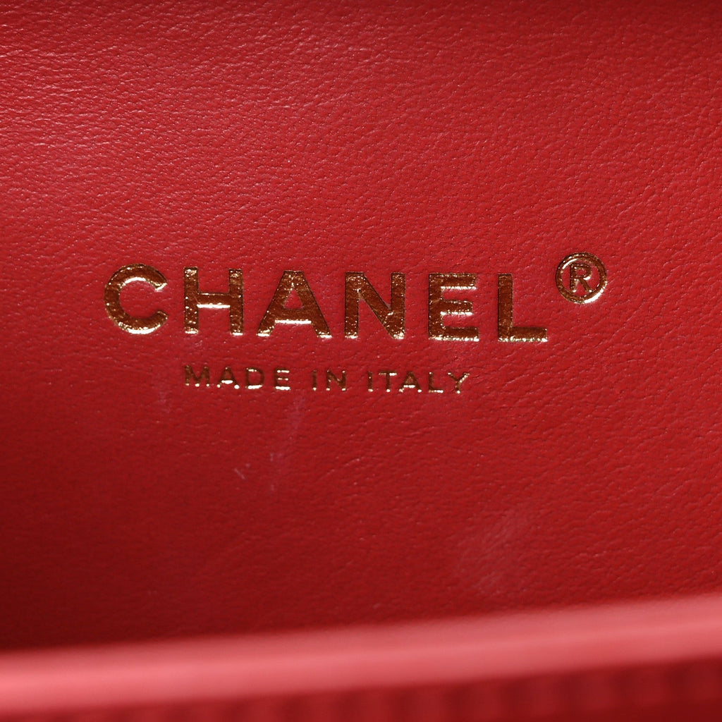 Chanel Goatskin Quilted Small CC Filigree Vanity Case Red