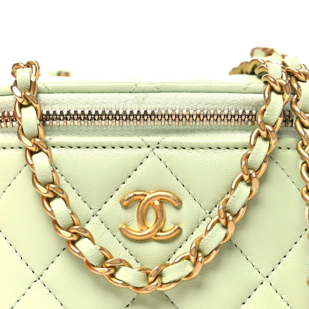 Chanel Lambskin Quilted Pearl Crush Mini Vanity Case With Chain Light Green