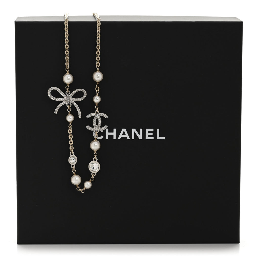 Pearl Crystal CC Bow Necklace Gold