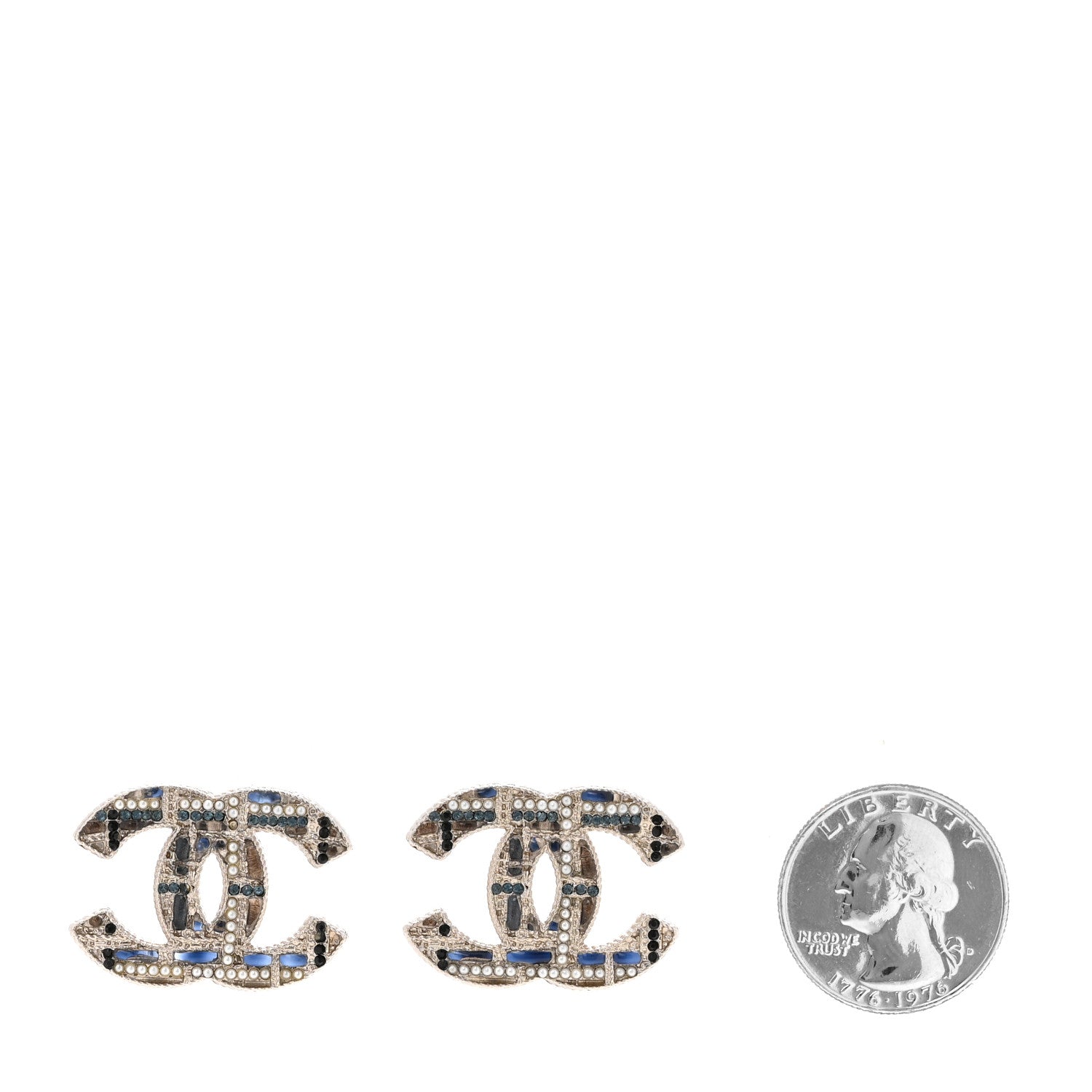 Resin Crystal Pearl Tweed Effect CC Earrings Silver Blue Pearly White