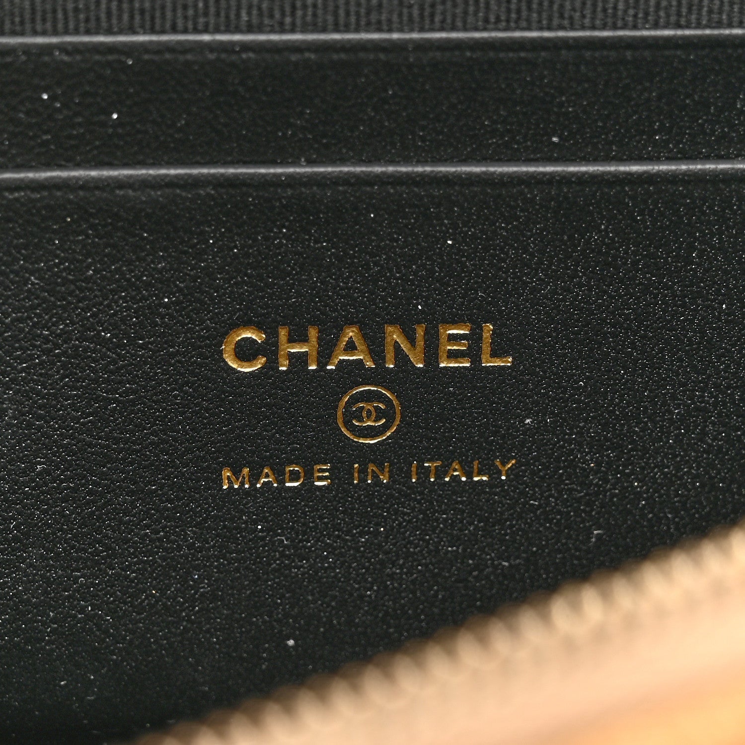 Chanel Suede Calfskin Shiny Lambskin Quilted Top Handle Slim Vanity Case With Chain Beige Black