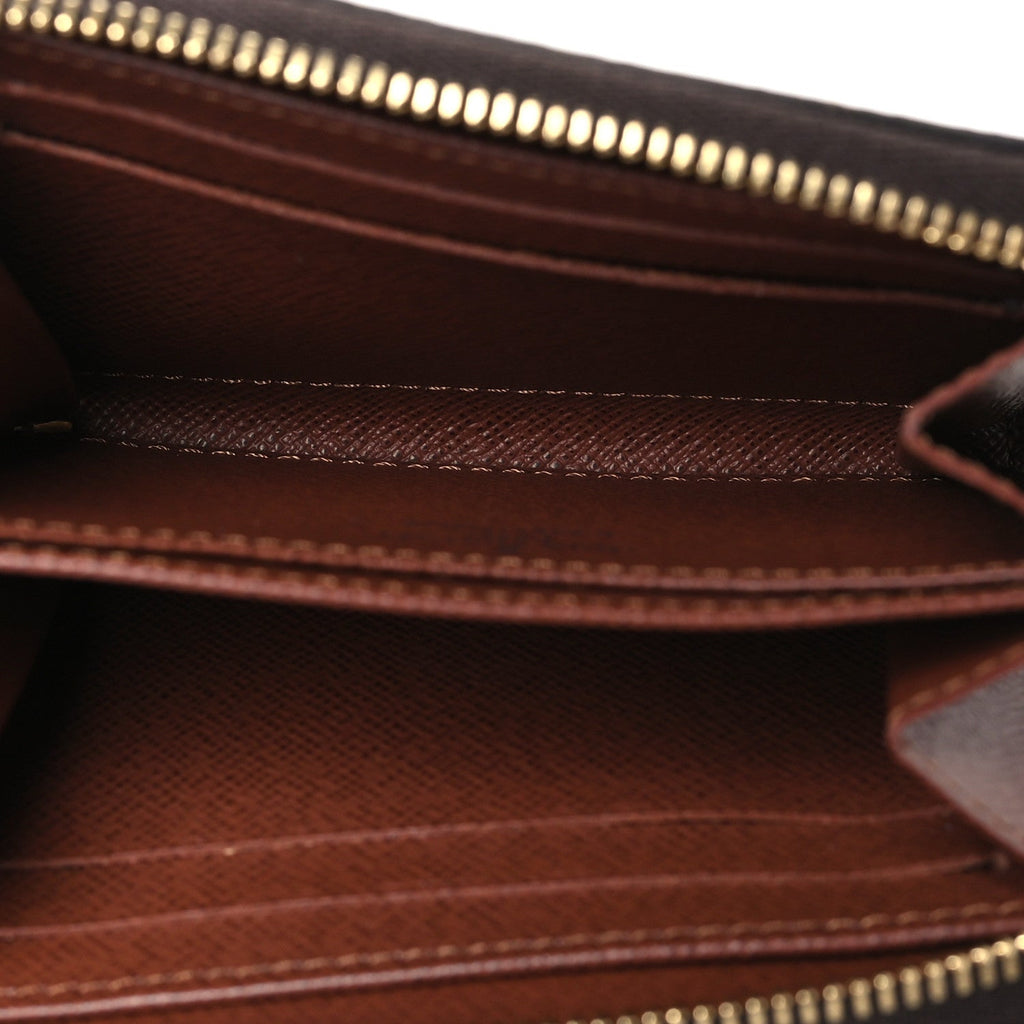 Louis Vuitton Monogram Zippy Coin Purse