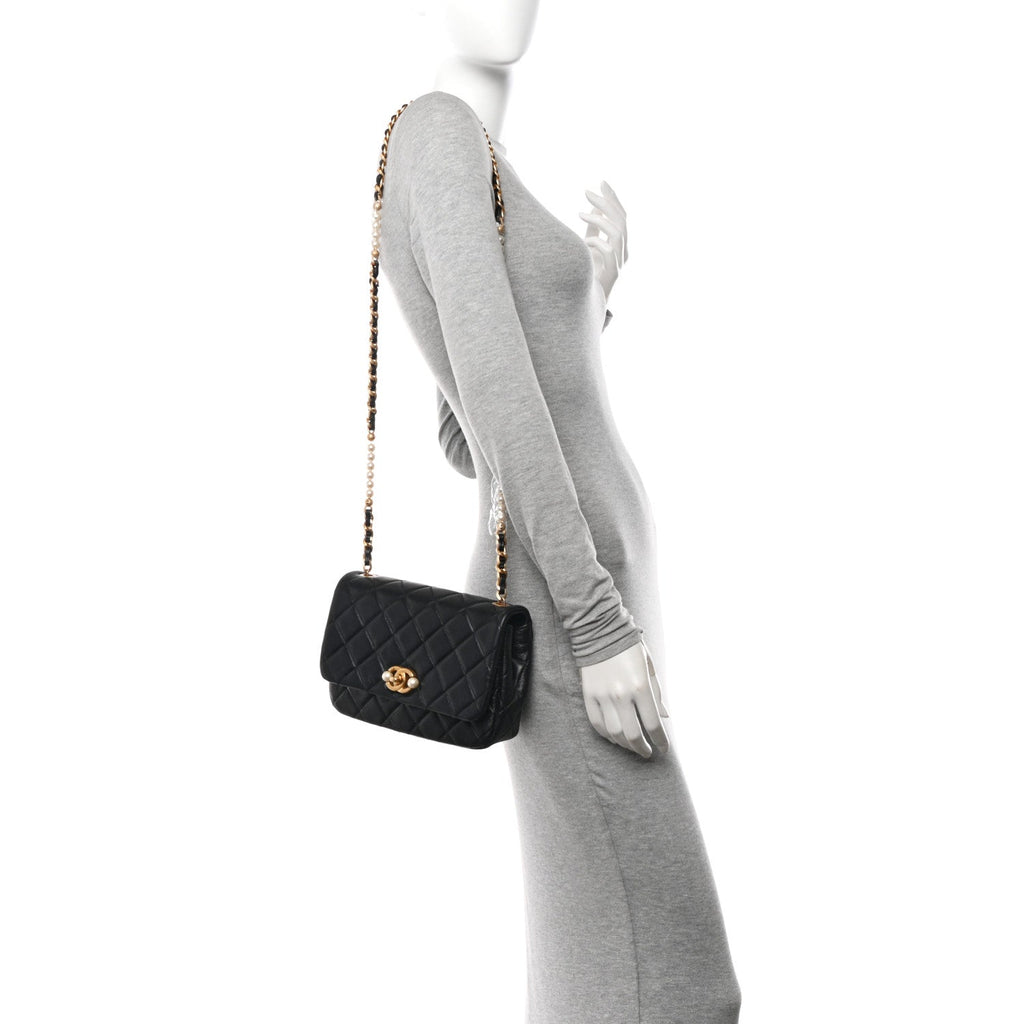 Chanel Glazed Calfskin Quilted Pearl Side Flap Black