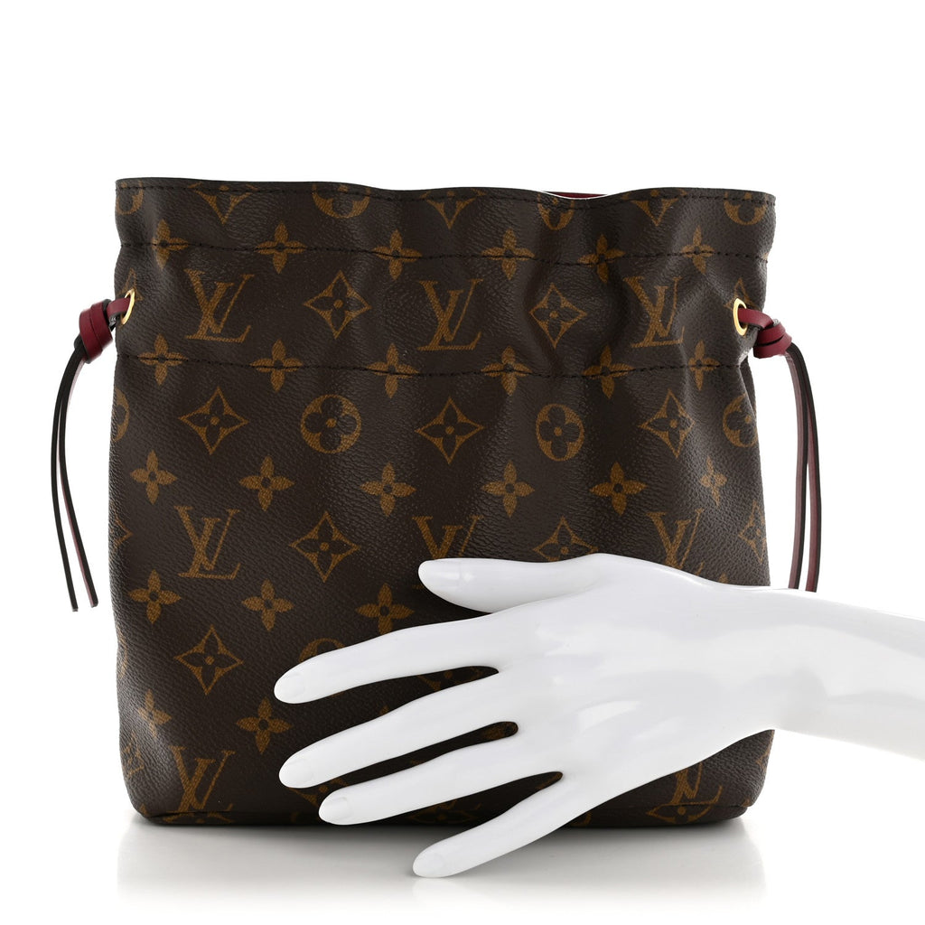 Louis Vuitton Monogram Pouch Noe Fuchsia