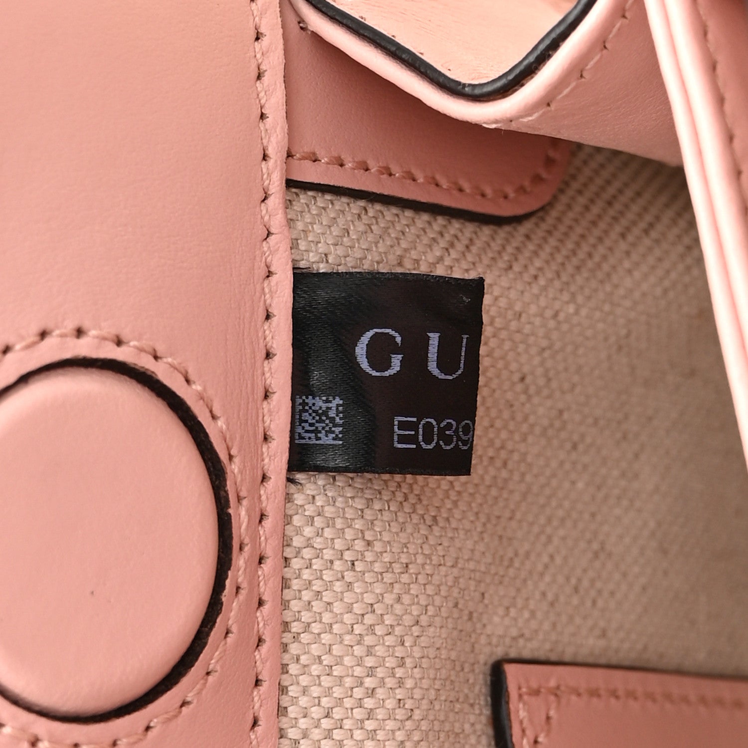 Gucci Calfskin GG Matelasse Small Slim Chain Shoulder Bag Perfect Pink Natural