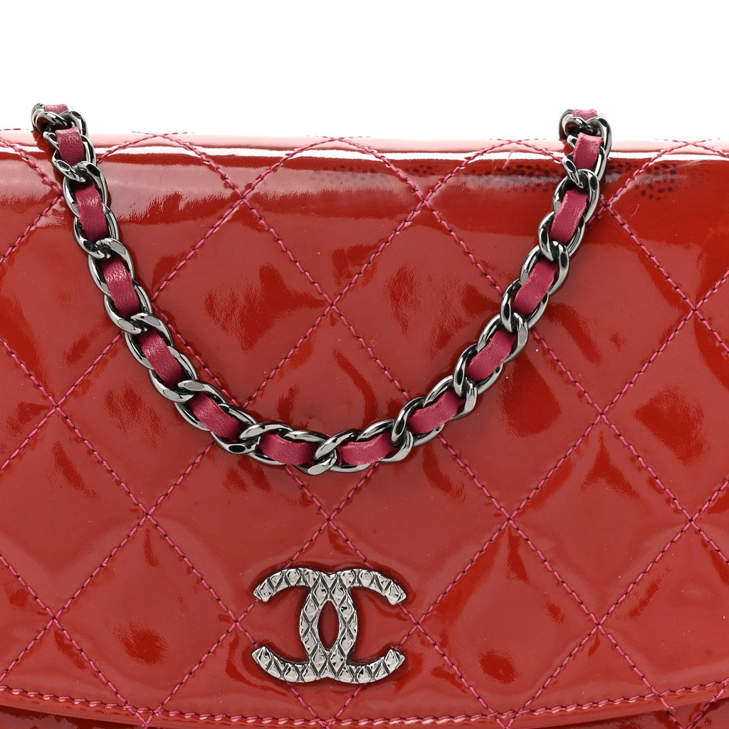 Chanel Patent Quilted Brilliant Wallet On Chain WOC Coral