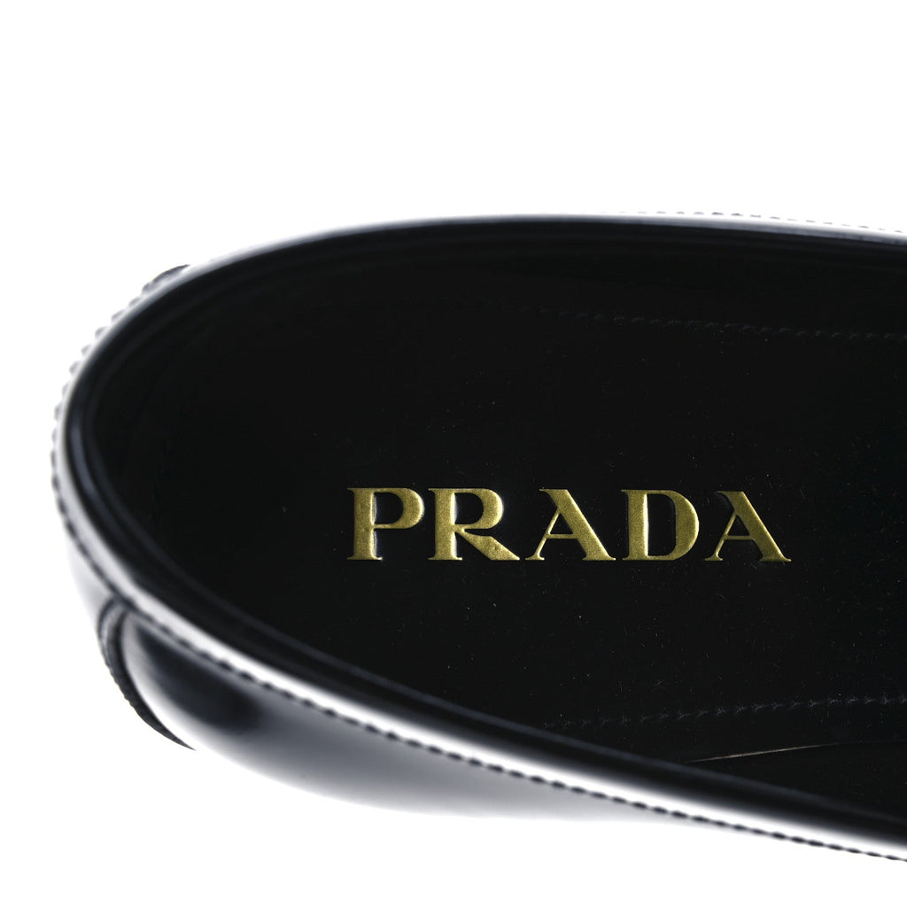 Prada Spazzolato Fume Metal Triangle Logo Mens Loafers 8.5 Black