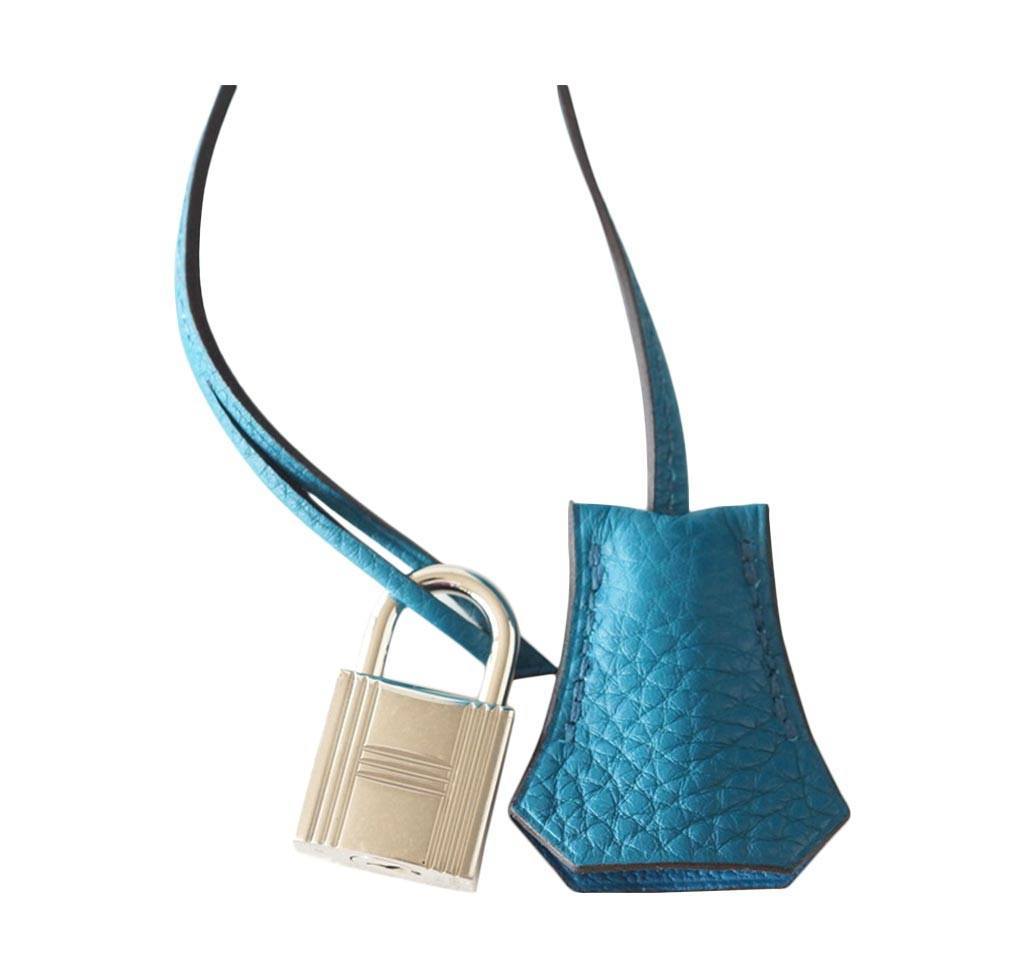 Hermès Kelly Mou 32 Blue Izmir Bag