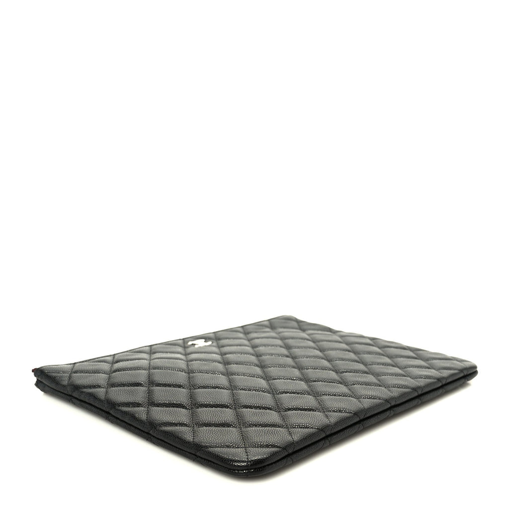 Caviar Quilted Medium Cosmetic Case Black