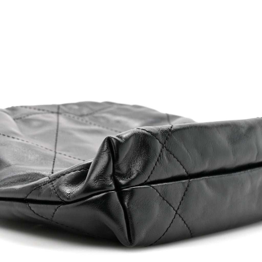 Chanel Shiny Calfskin Quilted Pearl CC Chain Mini Chanel 22 Black