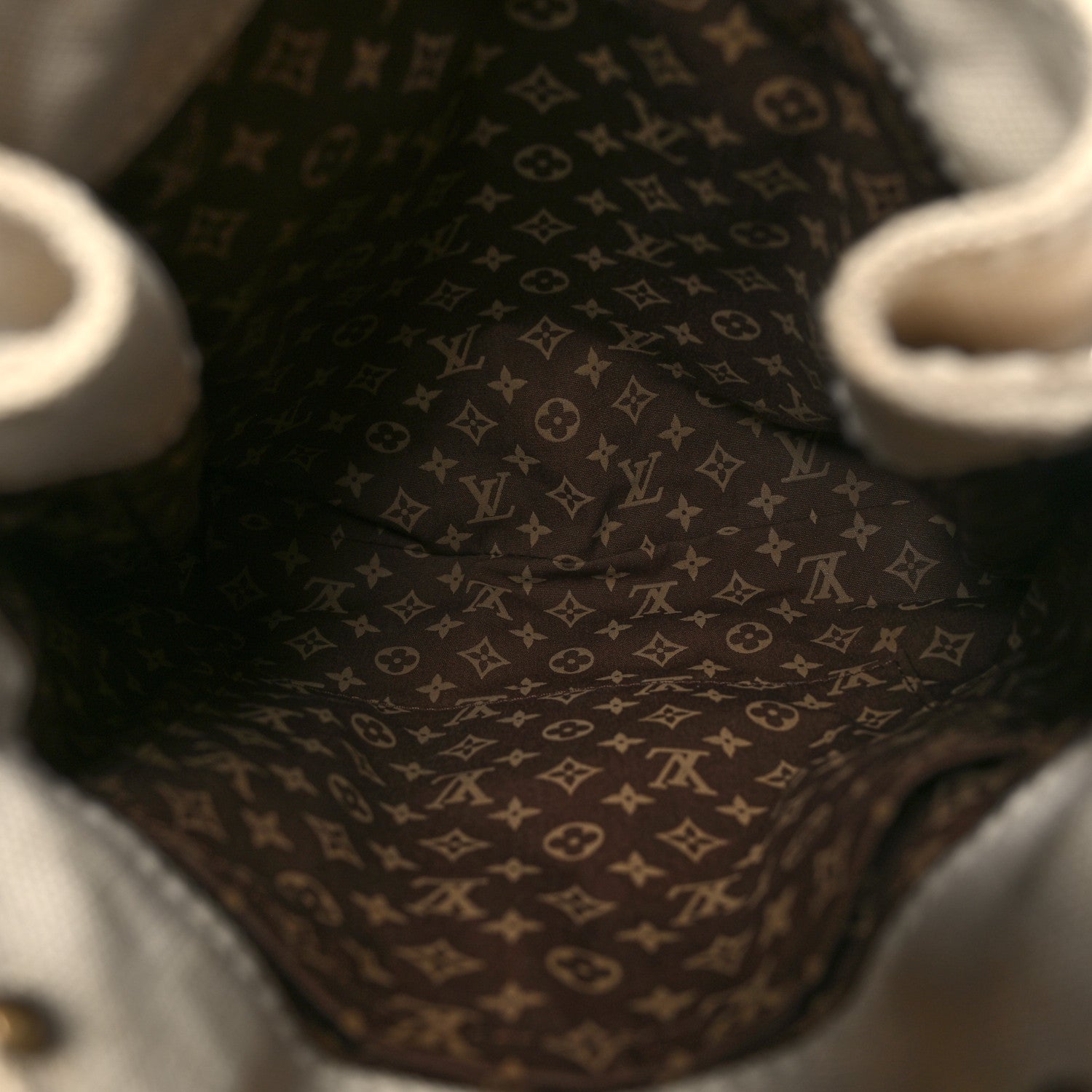 Louis Vuitton Toile Globe Shopper Cabas PM Red