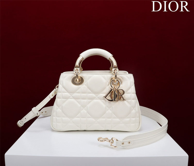Dior Bags - 999