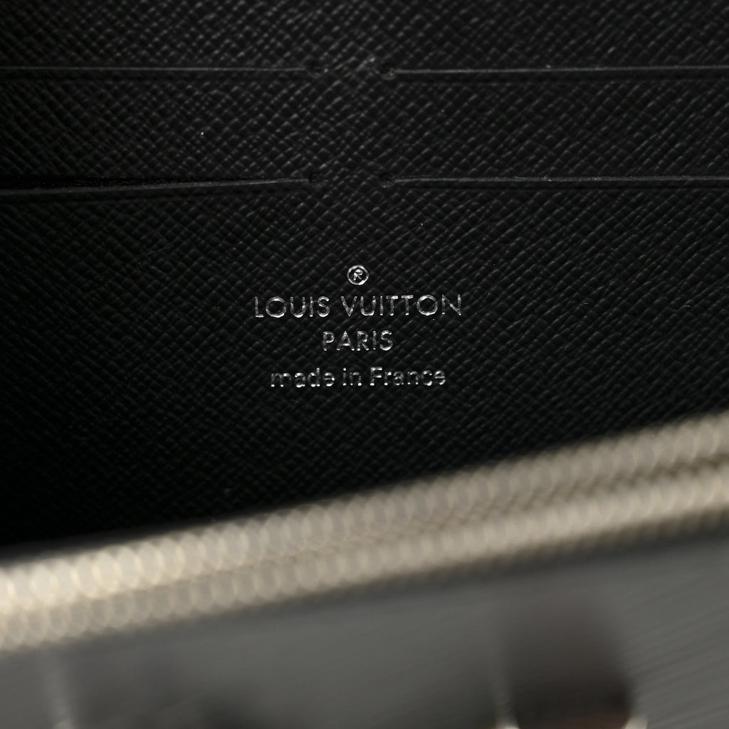 Louis Vuitton Epi Twist Chain Wallet Black