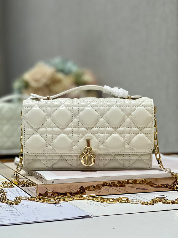 Dior Bags - 1172