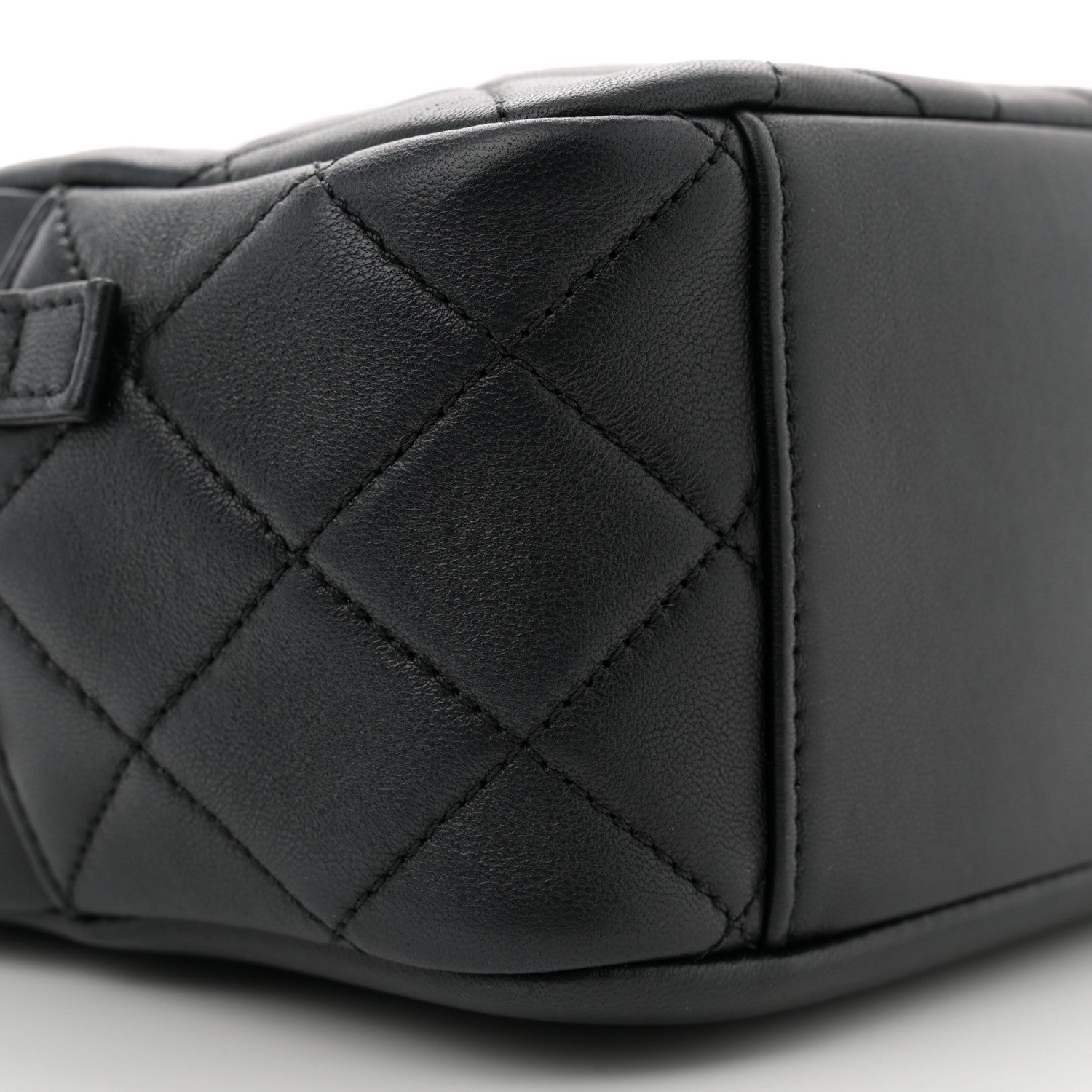 Chanel Lambskin Quilted Studded Quilted Vanity Case With Chain Black