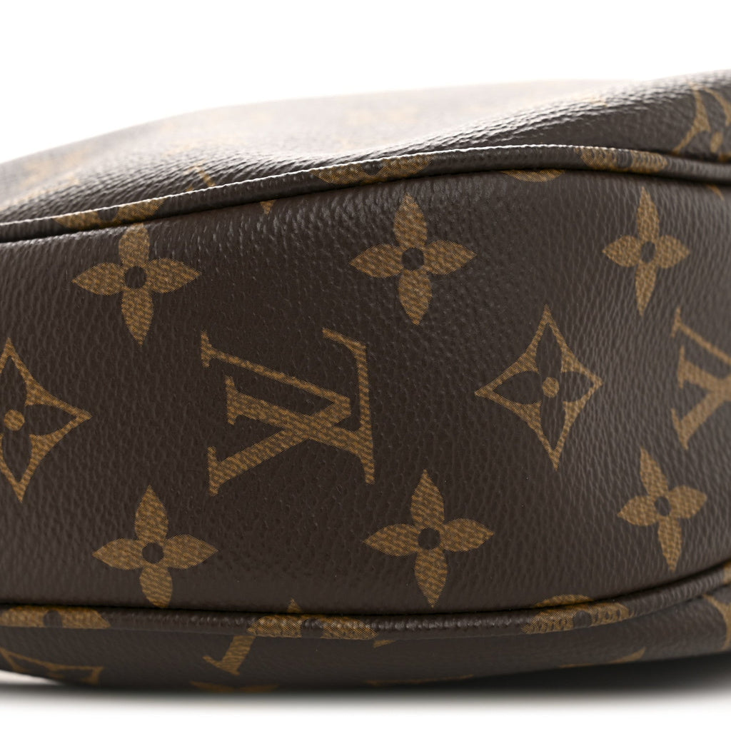 Louis Vuitton Monogram Looping