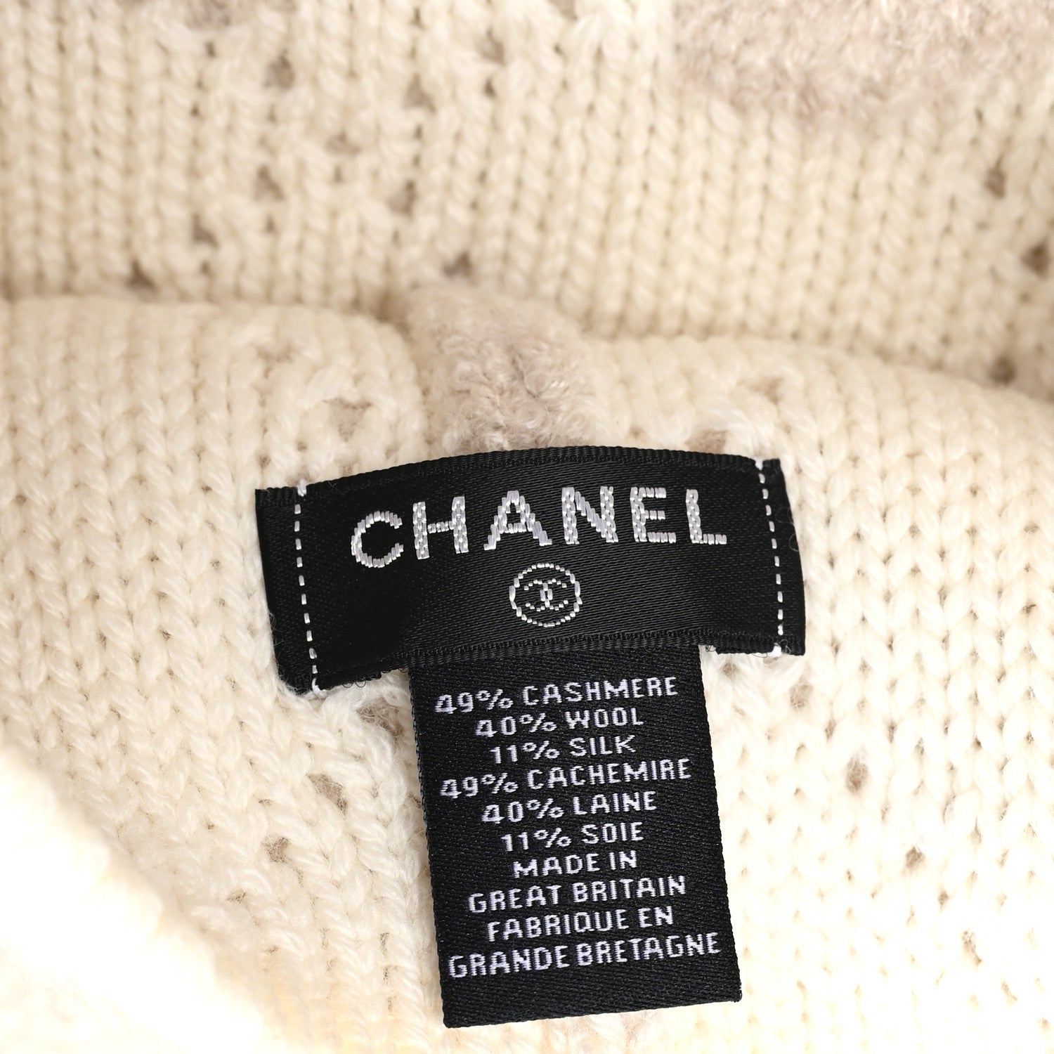 Cashmere Wool Silk Logo Beanie Hat Beige White